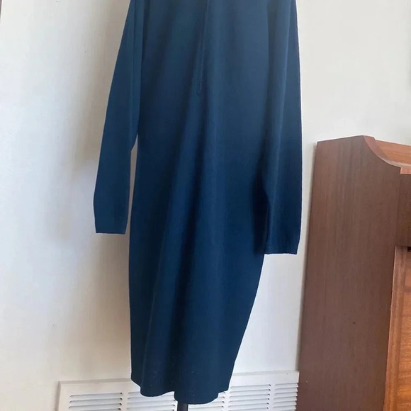 St John vintage 80’s wool rayon blend navy dress turtleneck back zip Longsleeve - Picture 4 of 6